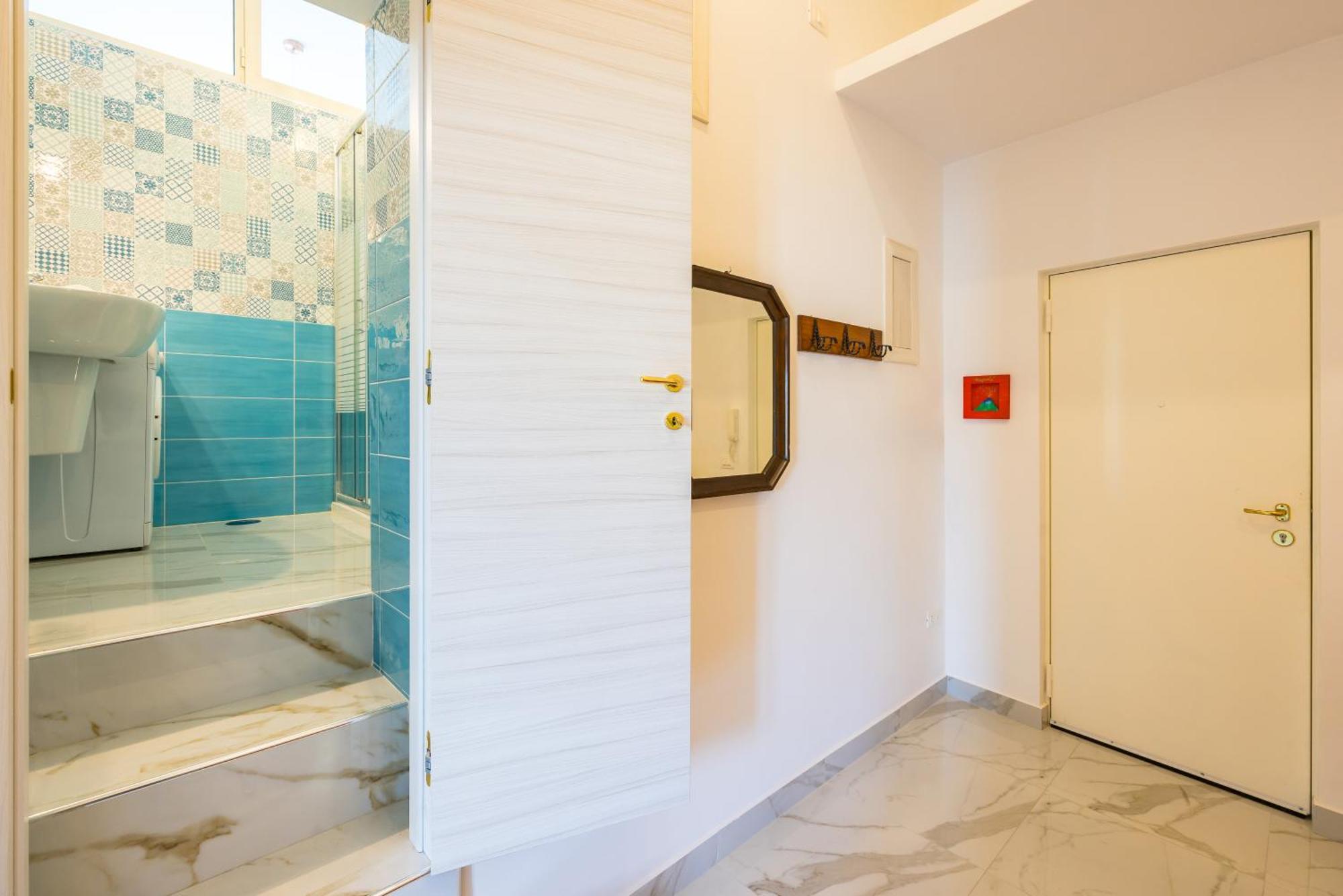 Carrozzieri Nest At Historical Center Apartment Naples Exterior photo